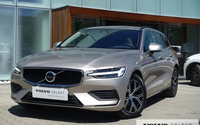 samochody osobowe Volvo V60 cena 154900 przebieg: 33130, rok produkcji 2022 z Ostrołęka